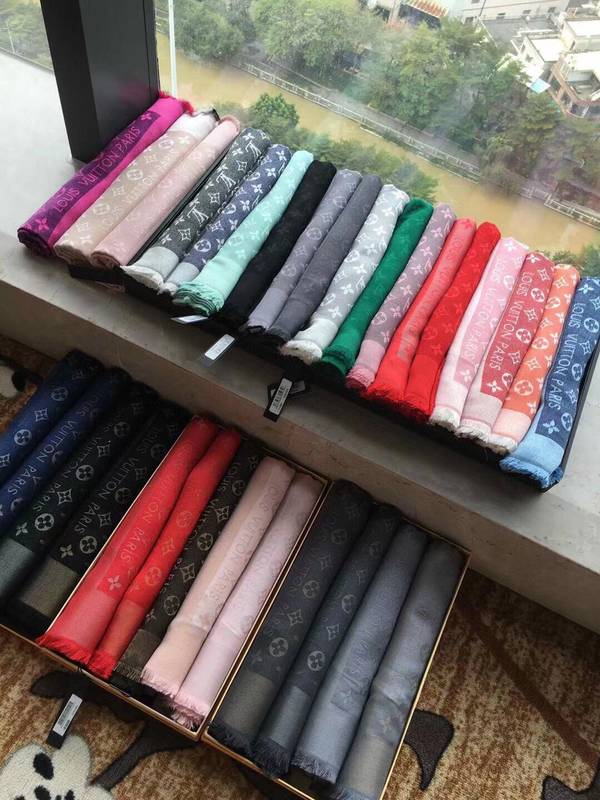 Louis Vuitton Scarf LVC00560 Louis Vuitton Scarf LVC00560